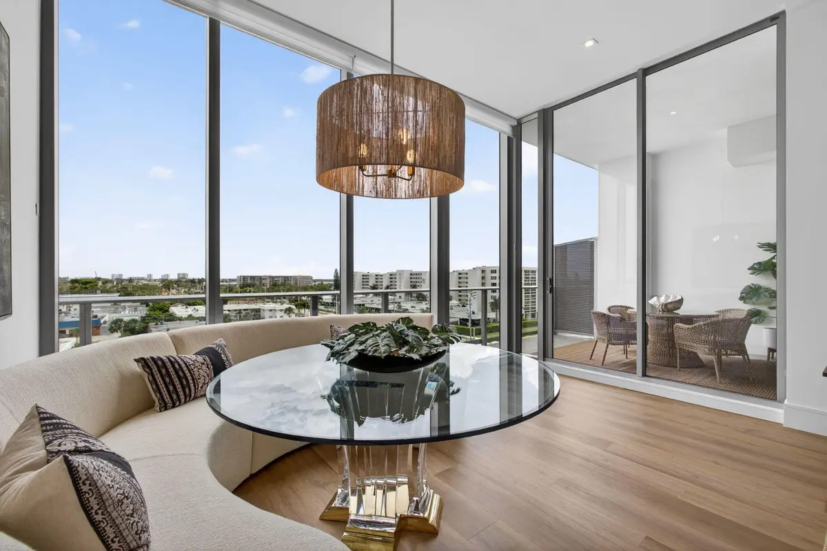 10-web-or-mls-10-web-or-mls-5D1A6775 at 220 Lake Shore Drive 613, Lake Park