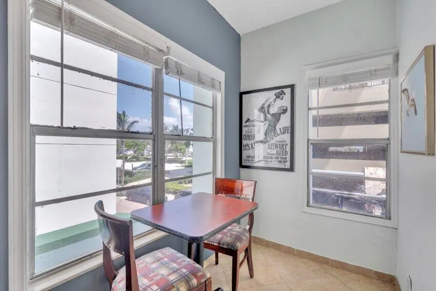 664ce3a47525a479d851c7c432c1efd6 at 324 Indiana Street 3, Hollywood