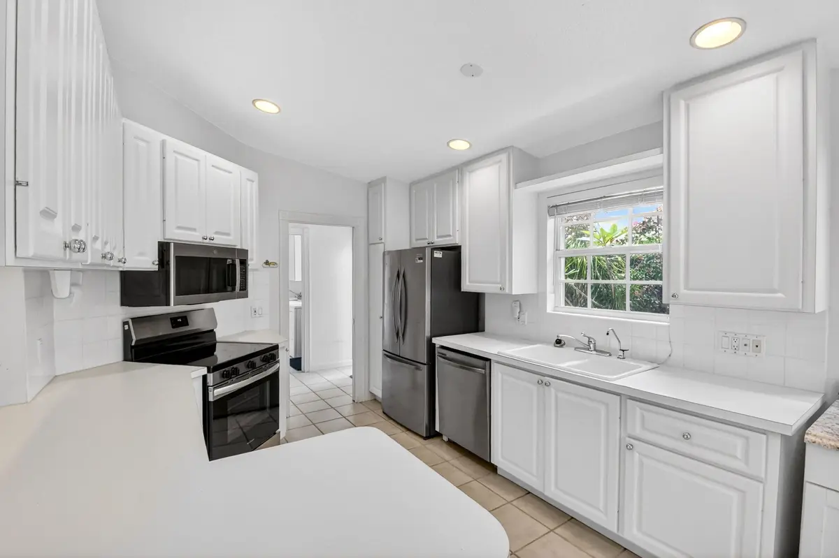 7-web-or-mls-DSC_5874 at 2774 Livingston Lane, West Palm Beach