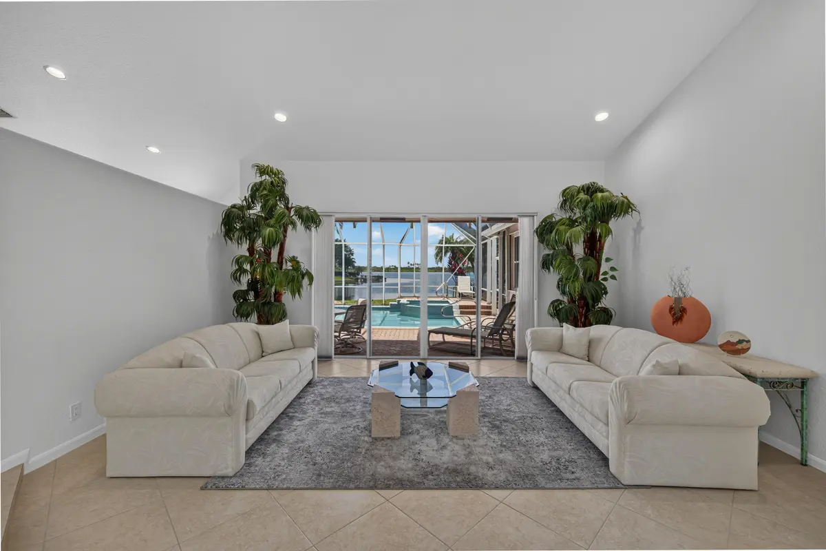 girnun-41 at 1501 NW 180th Way, Pembroke Pines