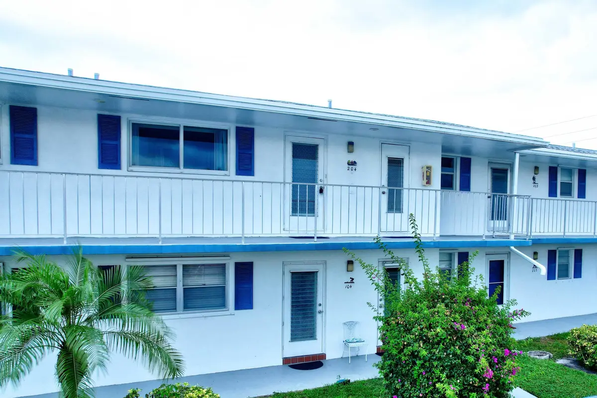 1118 Lake Terrace 204, Boynton Beach, FL – photo 3