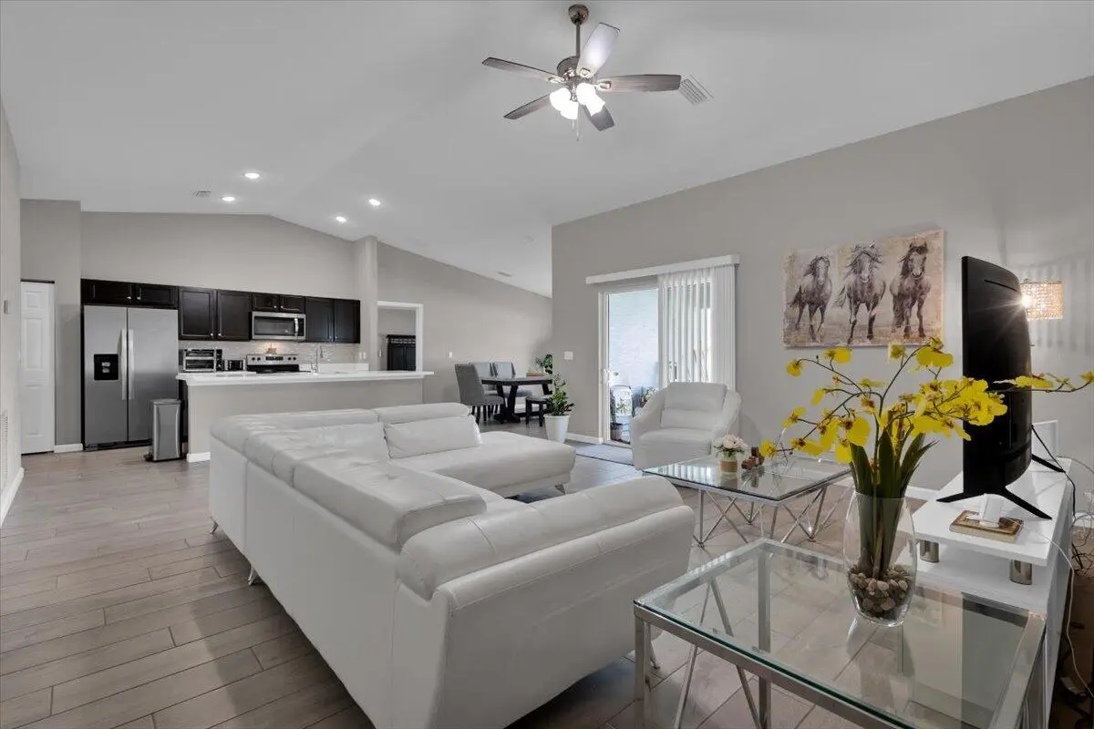 48-GG3A0858 at 449 SE Whitmore Drive, Port St. Lucie
