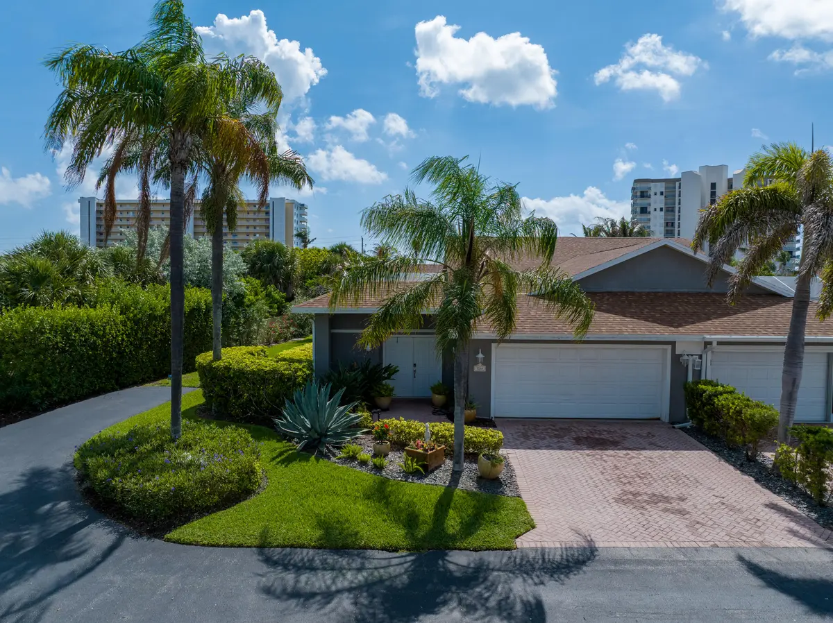 DJI_20260616103316_0141_D-HDR at 3268 Lakeshore Drive, Hutchinson Island