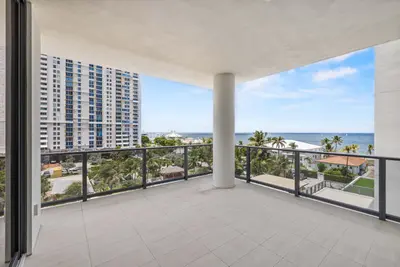305 Briny Avenue 506, Pompano Beach – Condominium for sale