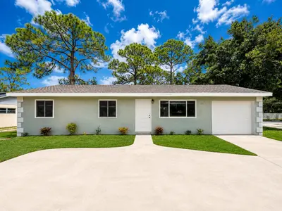 651 SE Port St Lucie Boulevard, Port St. Lucie – sold