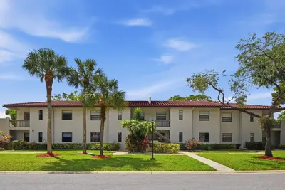 21364 Cypress Hammock Drive 1g, Boca Raton – sold