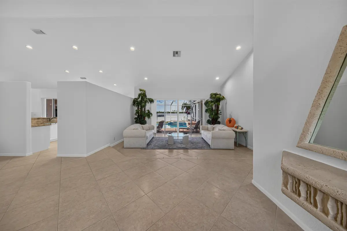 girnun-66 at 1501 NW 180th Way, Pembroke Pines