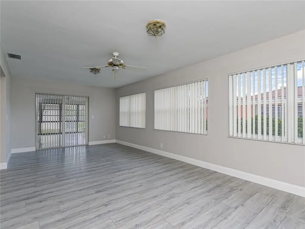 Photo 5 at 7000 NW 107th Avenue, Tamarac