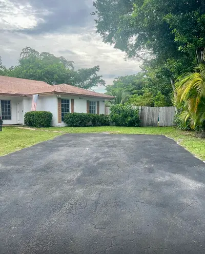 8586 NW 23rd Manor W, Coral Springs – Single Family Residence for sale
