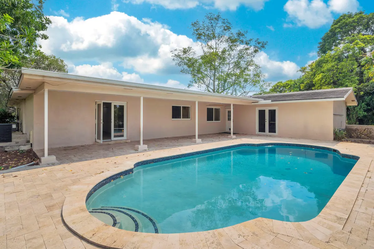 8 Pool (4) at 11901 NW 25th Street, Plantation