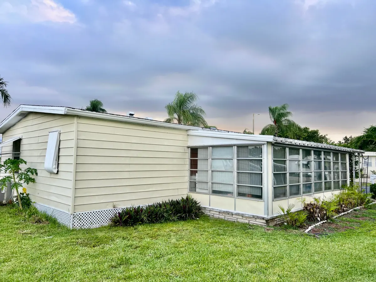 IMG_2700 at 6730 NW 45th Terrace Lot Q-04, Coconut Creek