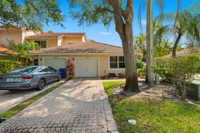 8417 NW 40th Court, Sunrise – Single Family Residence for sale