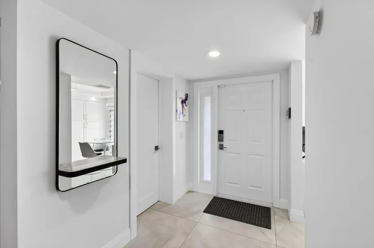 Entry Foyer at 15782 Loch Maree Lane 3702, Delray Beach