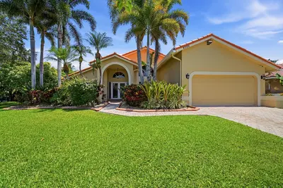 9700 NW 48th Drive, Coral Springs – sold