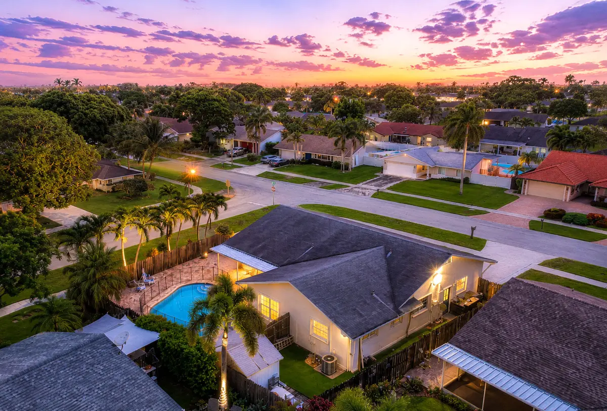 New pool at 1345 SW 28th Avenue, Deerfield Beach