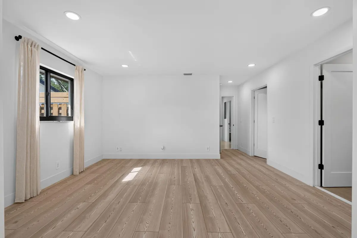 7-web-or-mls-7-print-_MLP2103 at 1803 Juno Isles Boulevard, North Palm Beach