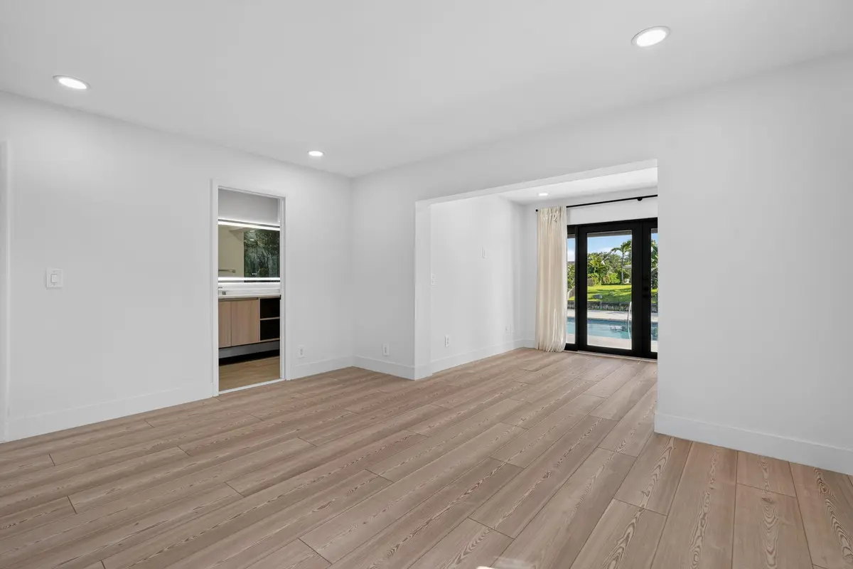 9-web-or-mls-9-print-_MLP2112 at 1803 Juno Isles Boulevard, North Palm Beach