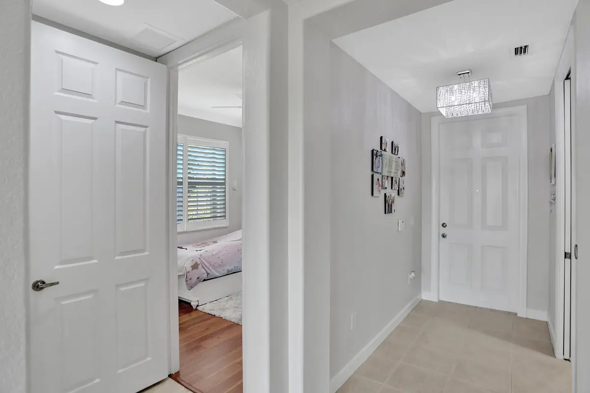 Photo 4 at 8246 NW 127th Lane 29-c, Parkland