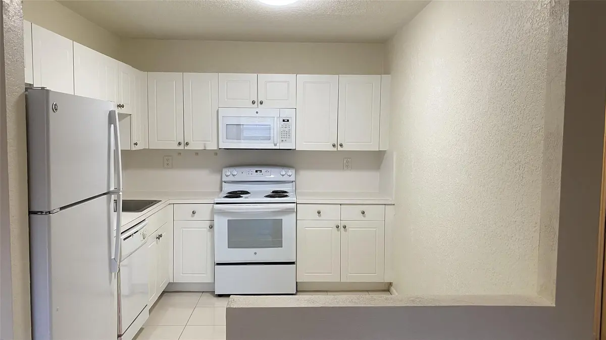 Photo 6 at 760 SE 2nd Avenue G204, Deerfield Beach