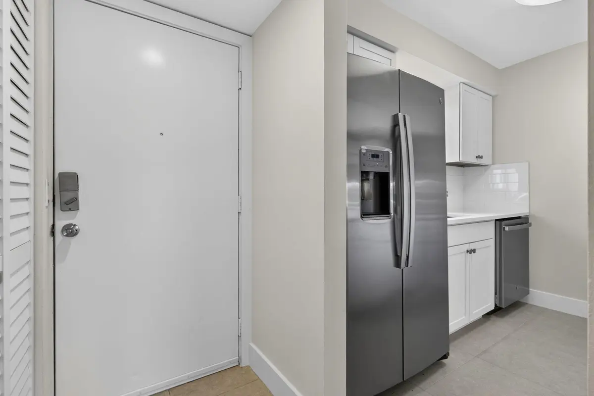 10-web-or-mls-BS1A8361 at 12020 W GREENWAY Drive 101, Royal Palm Beach