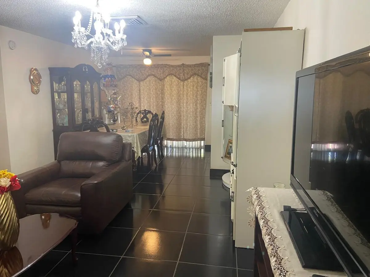 P6 at 1246 NW 45th Street, Deerfield Beach