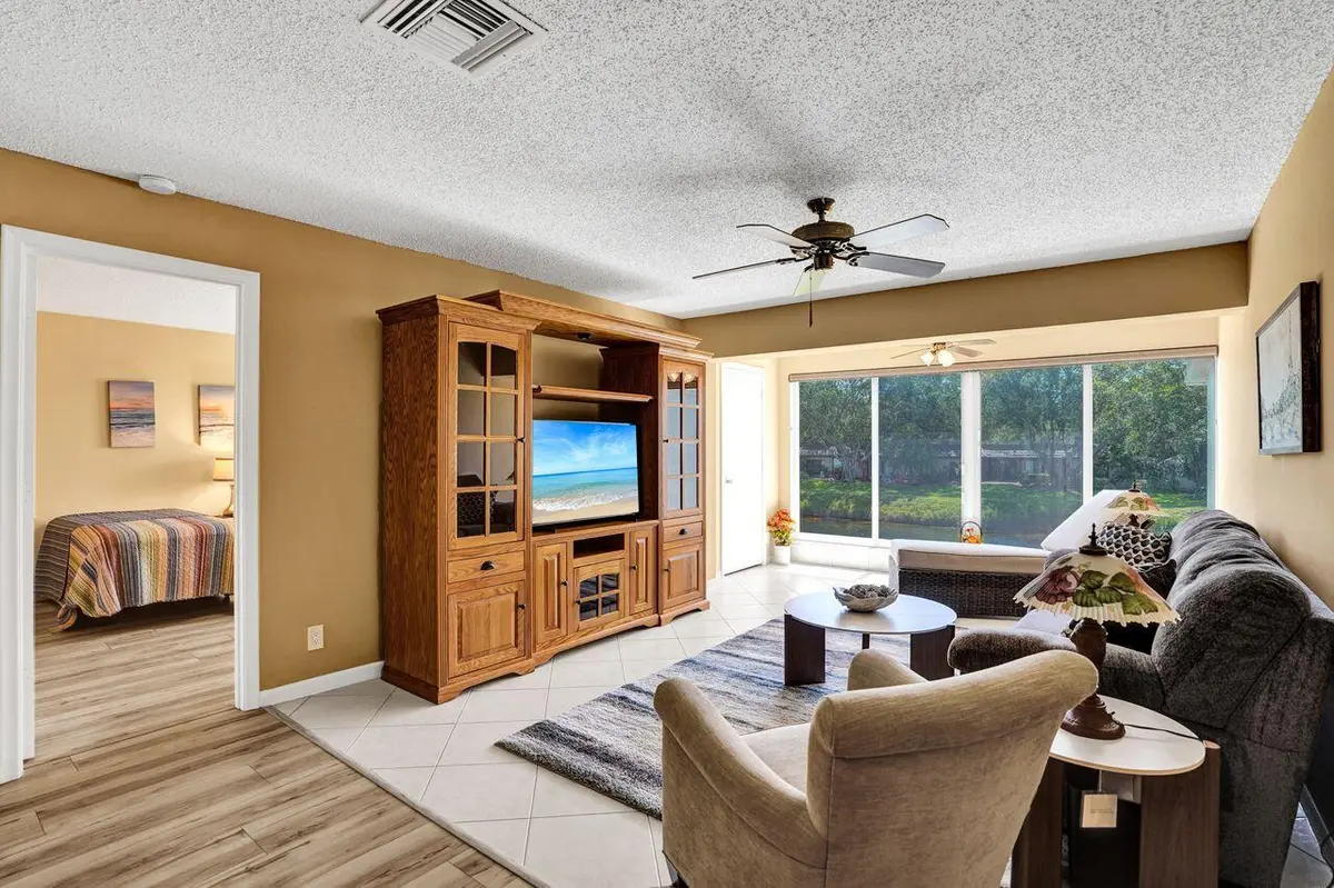 DSC06379 at 1050 Citrus Way 203, Delray Beach