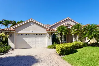 5112 SE Lost Lake Way, Hobe Sound – sold