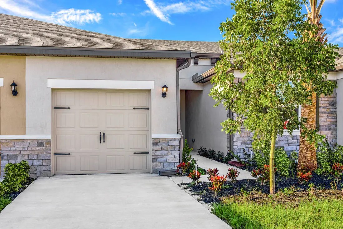 Florida_Patricio_L_002_preview_download at 5403 Gladness Court, Fort Pierce