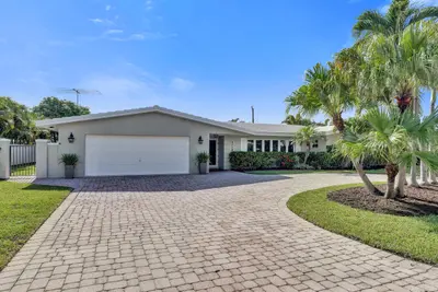 4240 NE 28th Avenue, Fort Lauderdale – sold