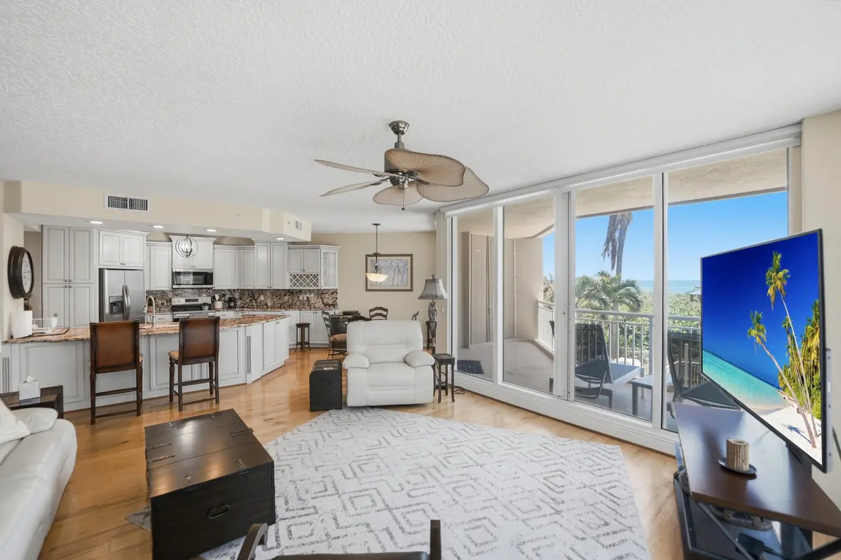 4-print-2900-n-hwy-a1a-2d at 2900 N Highway 2-d, Hutchinson Island