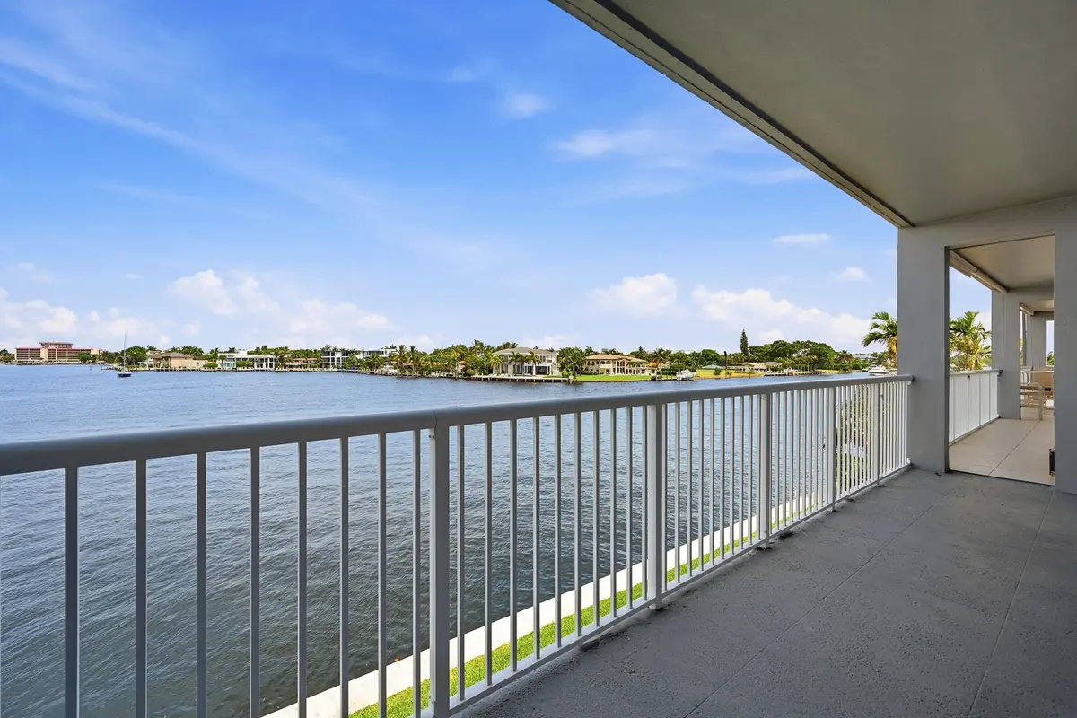 20_balcony at 1201 S Riverside Drive 306, Pompano Beach