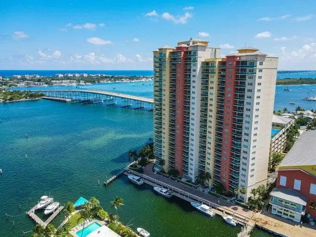 2650 Lake Shore Drive 106, Riviera Beach, FL – photo 1