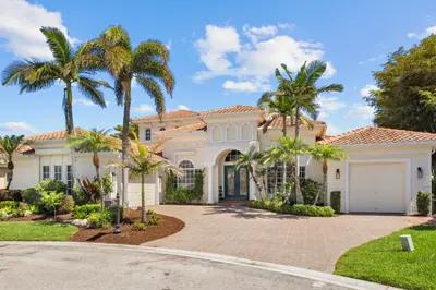 281 SW Hatteras Court, Palm City – sold