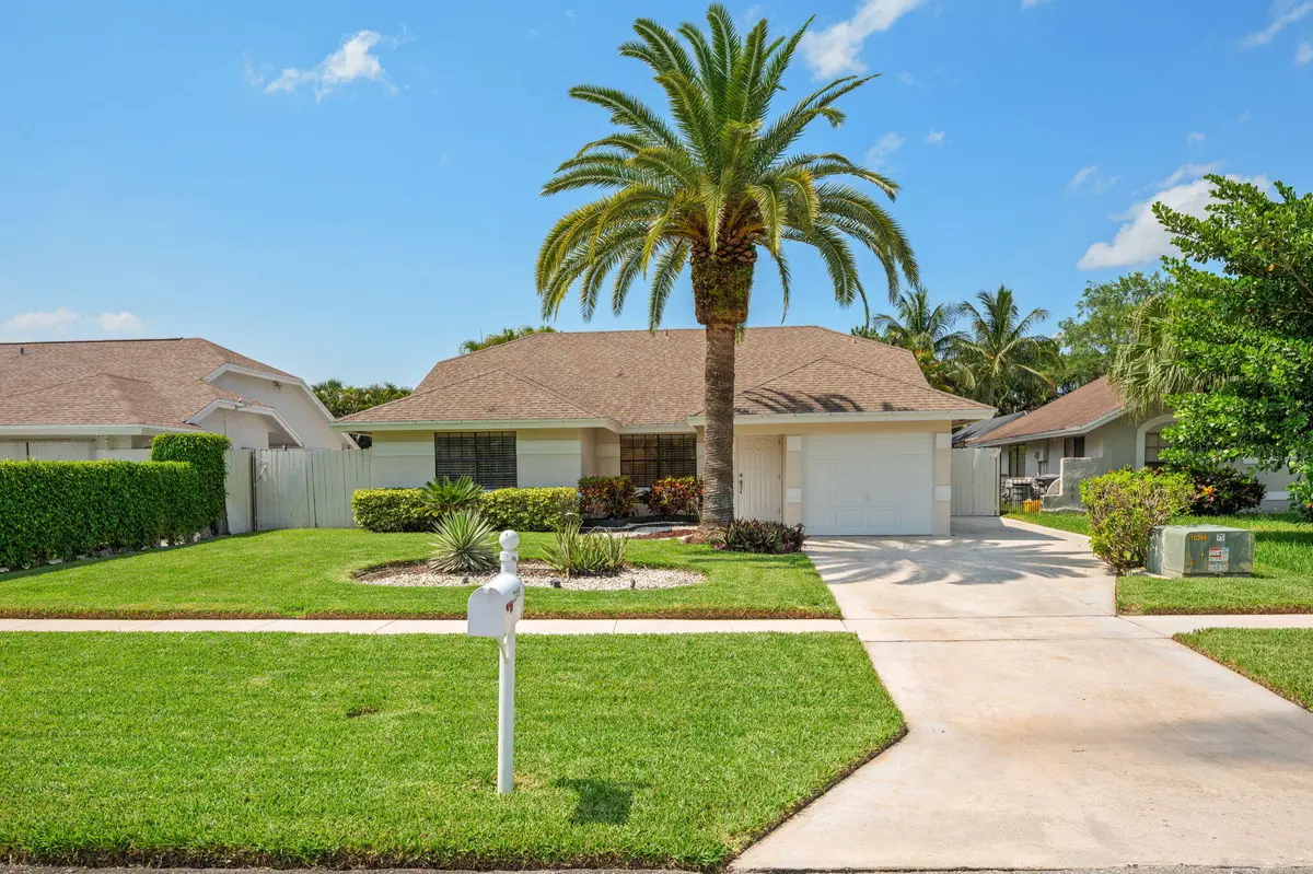 6-web-or-mls-22416-swordfish-dr at 22416 Swordfish Drive, Boca Raton