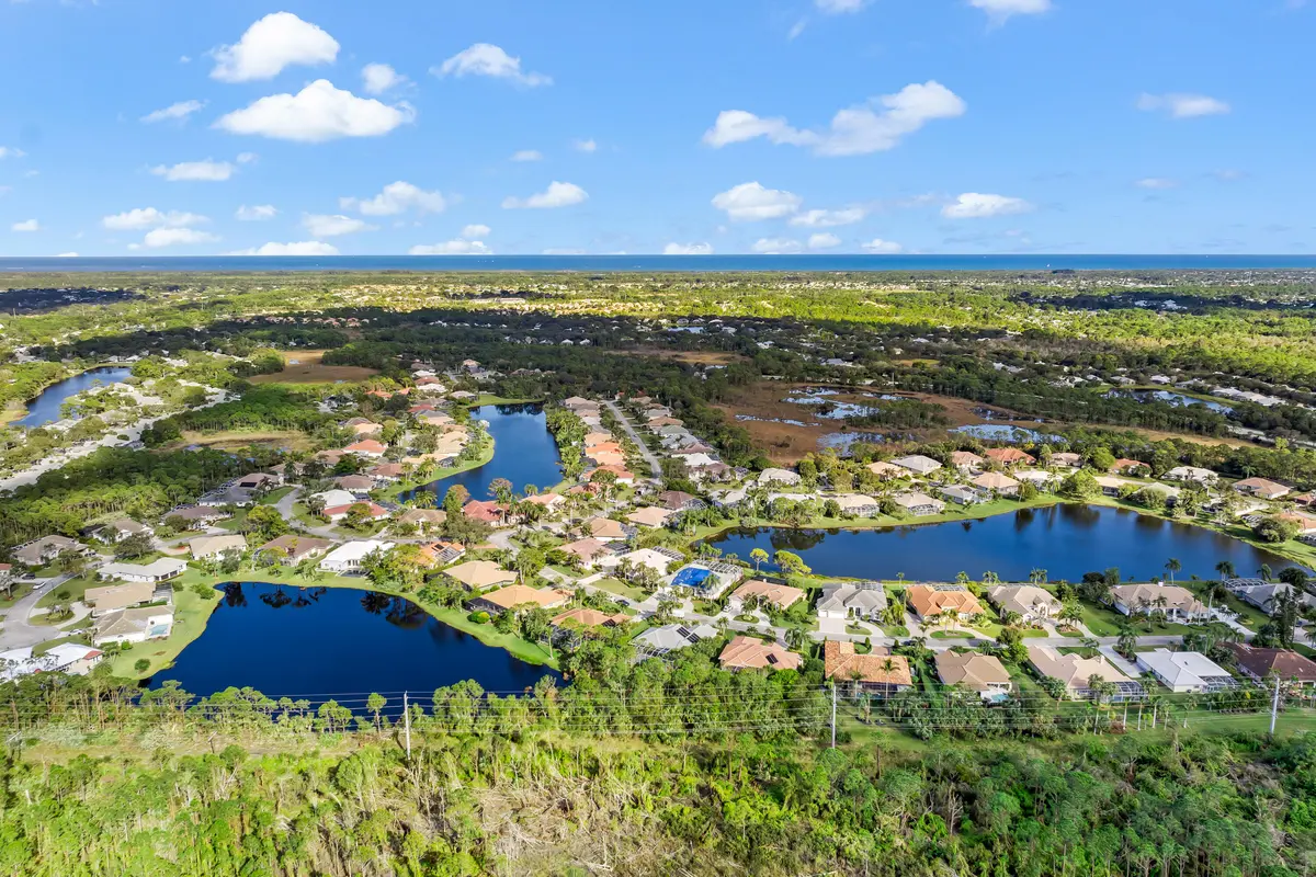 The Falls at 5112 SE Lost Lake Way, Hobe Sound