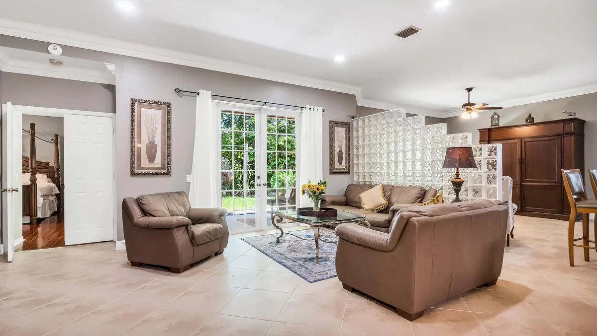 32-print-DSC01875 at 7232 NW 58th Way, Parkland