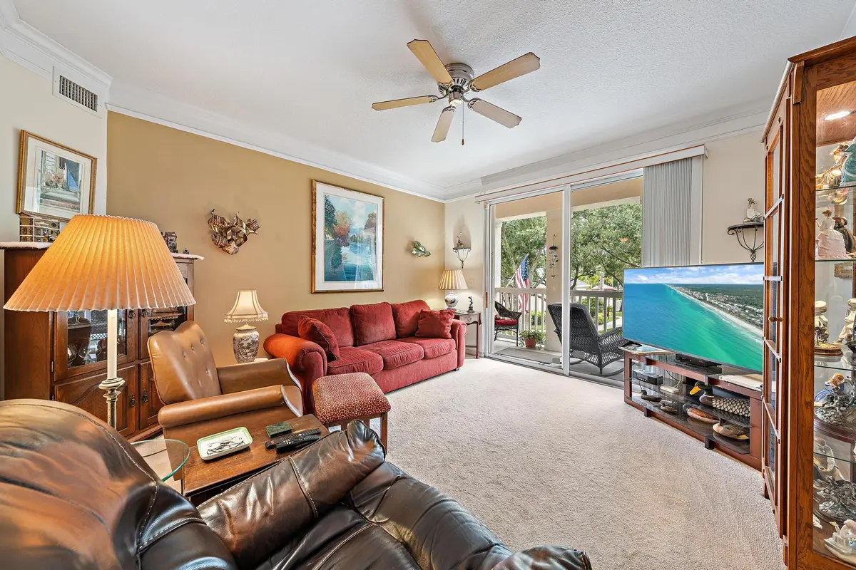 Livingroom at 275 Murcia Drive 202, Jupiter