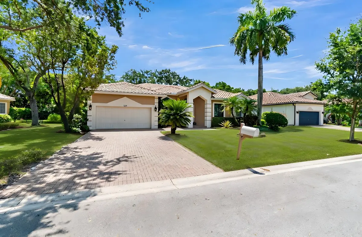 61 (1) (1) at 5718 NW 50th Drive, Coral Springs