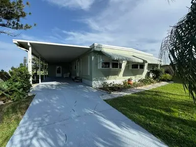 31 Grande Vista Way, Port St. Lucie – sold
