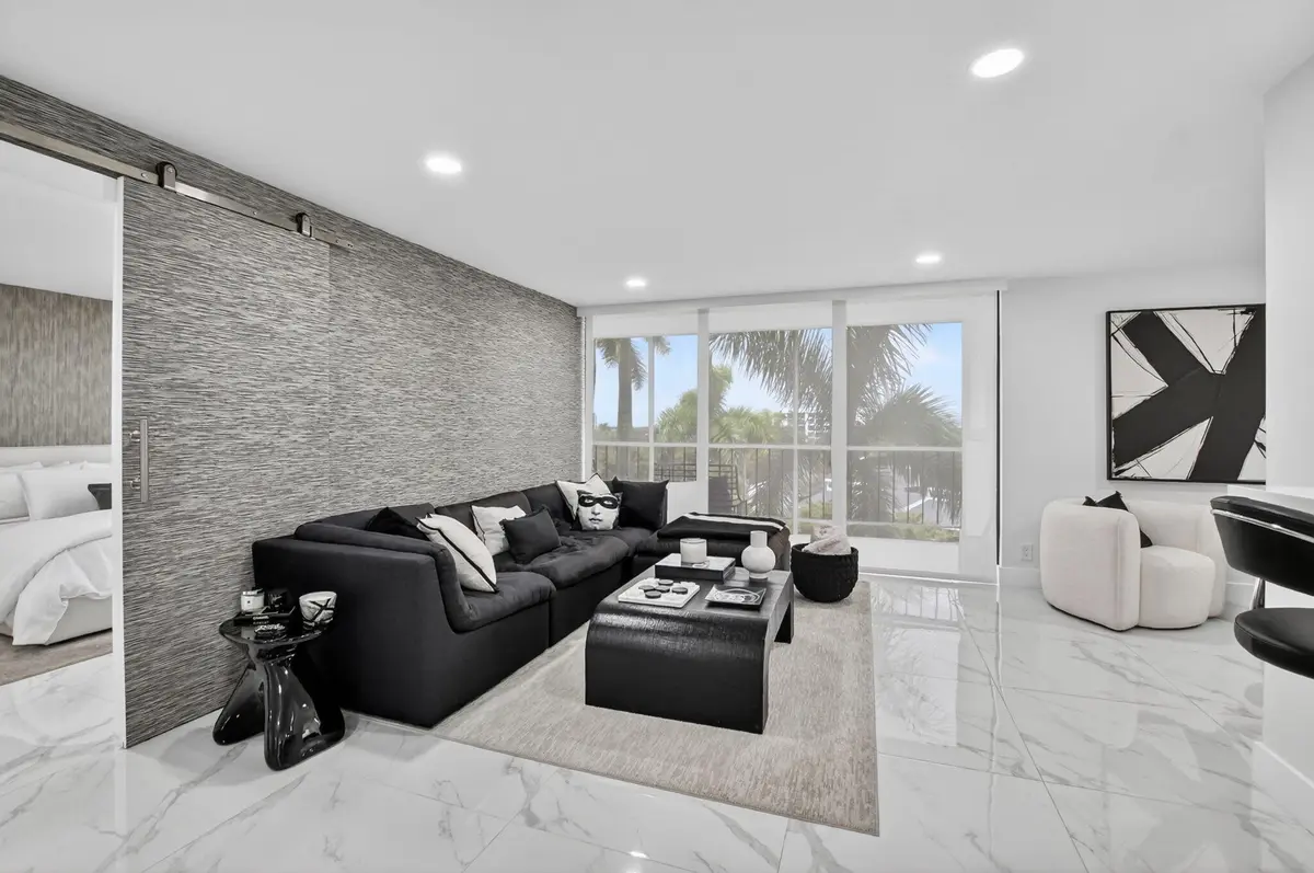 7-web-or-mls-DSC_7632 at 7738 Lakeside Boulevard 362, Boca Raton