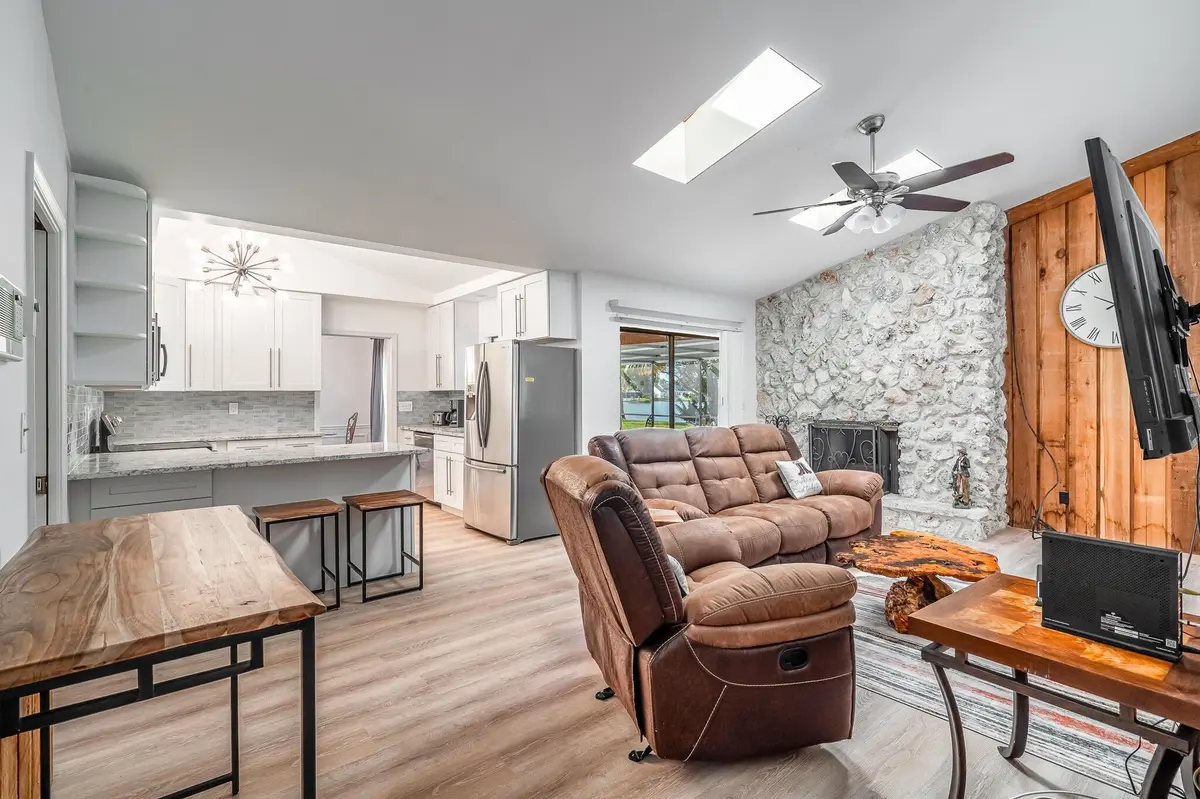 20220601130747098718000000-o at 12775 Guilford Circle, Wellington