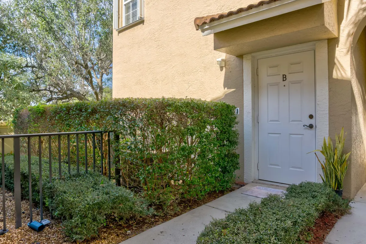 24__mlp8608_09_10_11_12 at 115 Lighthouse Circle B, Tequesta