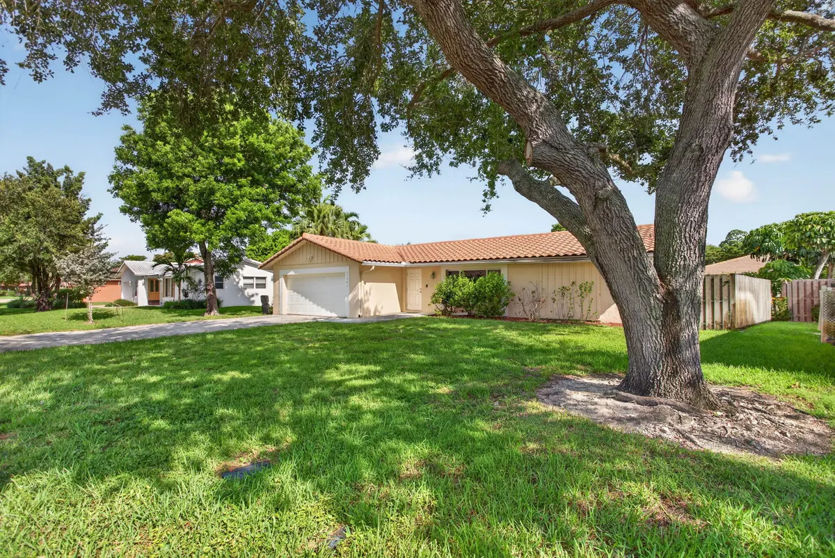3-web-or-mls-11241-7575 at 11241 NW 42nd Street, Coral Springs