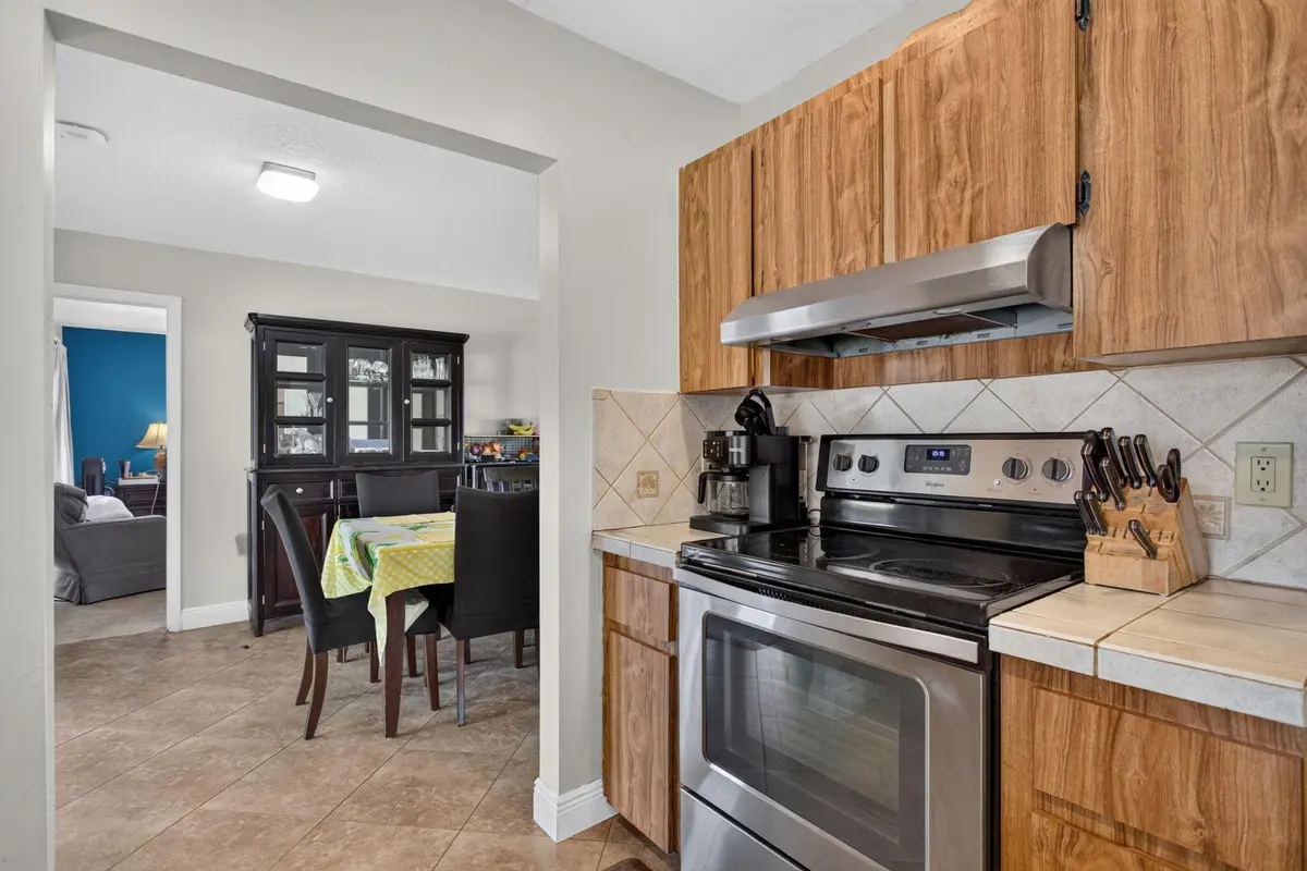 32-web-or-mls-11241-7730 at 11241 NW 42nd Street, Coral Springs