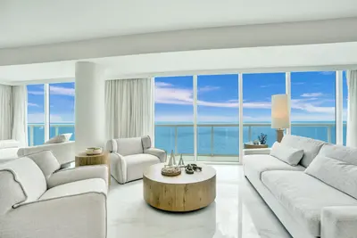 505 N Fort Lauderdale Beach Boulevard 2500, Fort Lauderdale – Condominium for sale
