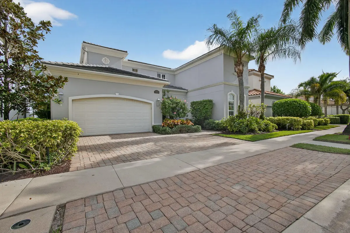 1-web-or-mls-5D1A8938 at 128 Siesta Way, Palm Beach Gardens
