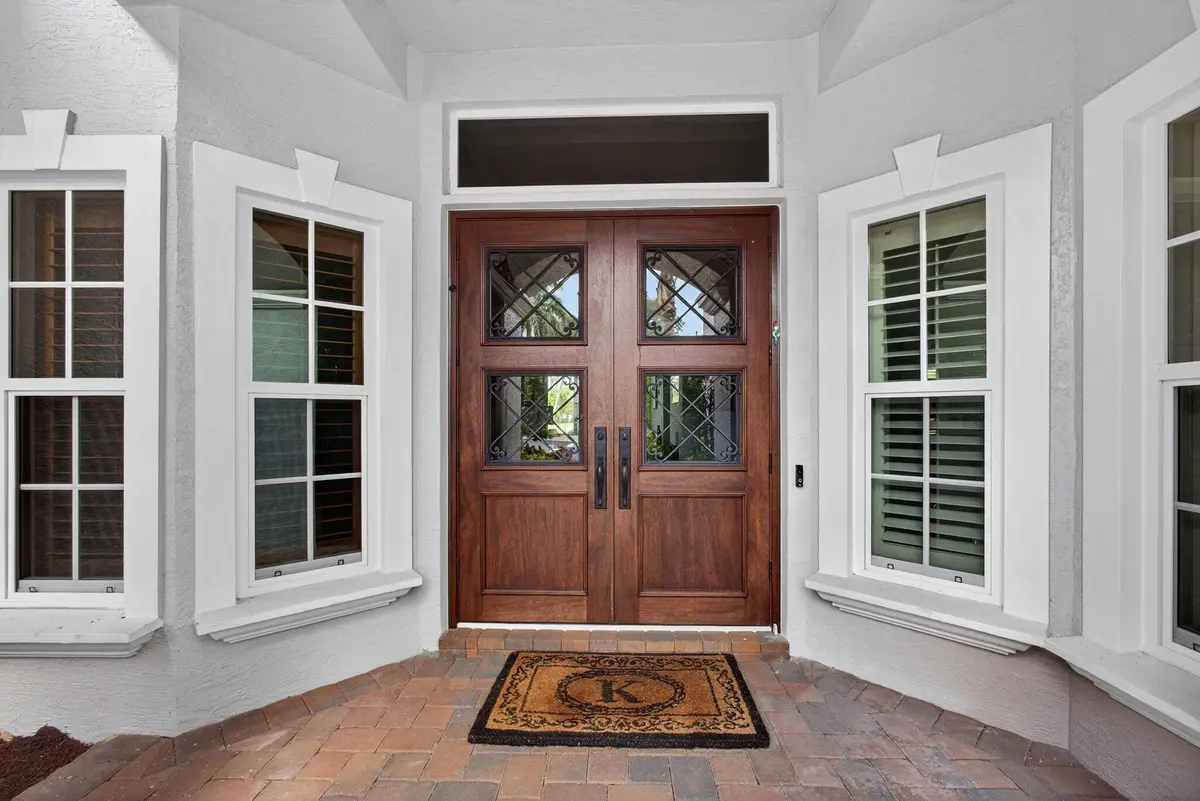 6-web-or-mls-5D1A8837 at 128 Siesta Way, Palm Beach Gardens