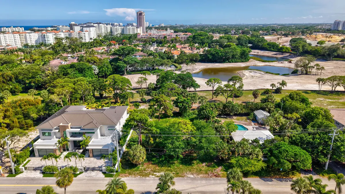 442 E Royal Palm Road at 442 E Royal Palm Road, Boca Raton