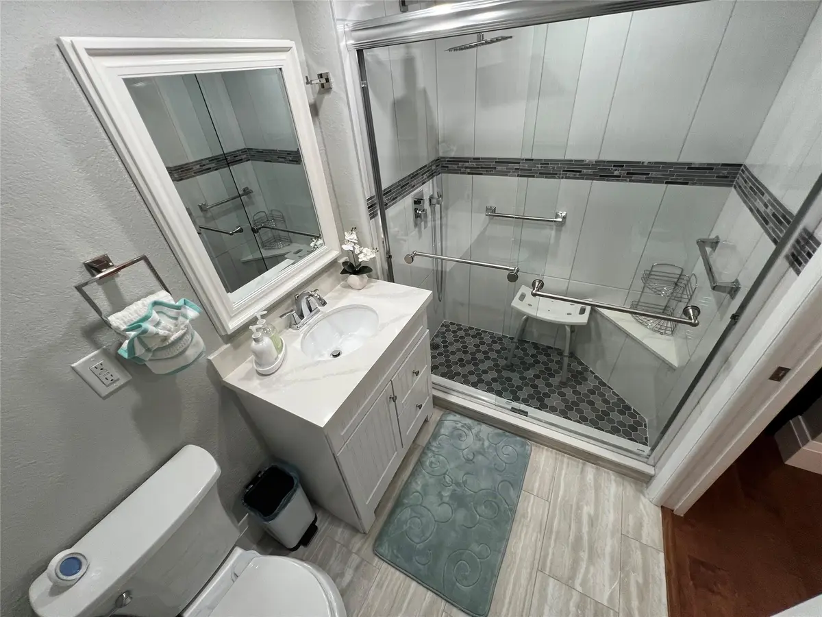 Photo 7 at 9780 Marina Boulevard 415, Boca Raton