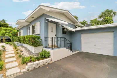 24 Douglas Drive, Ocean Ridge – Single Family Residence for sale